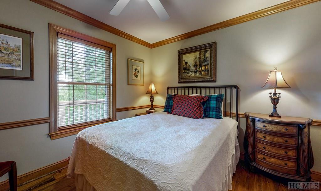 664 View Point Road Highlands, NC 28741 - Photo 24 of 30 Gallery Image 24