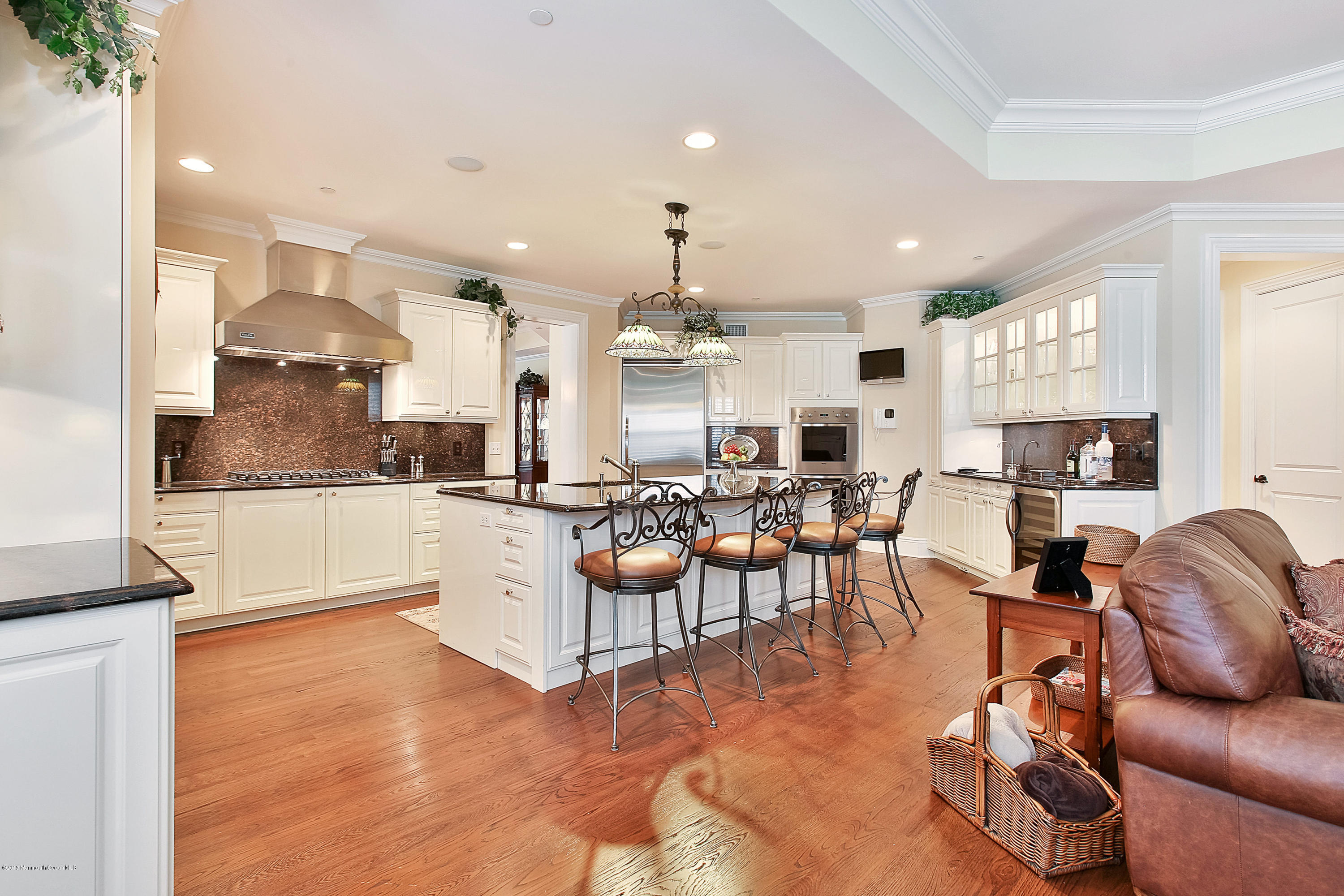 1121 Oval Road Manasquan, NJ 08736 - Photo 13 of 38 Gourmet Kitchen