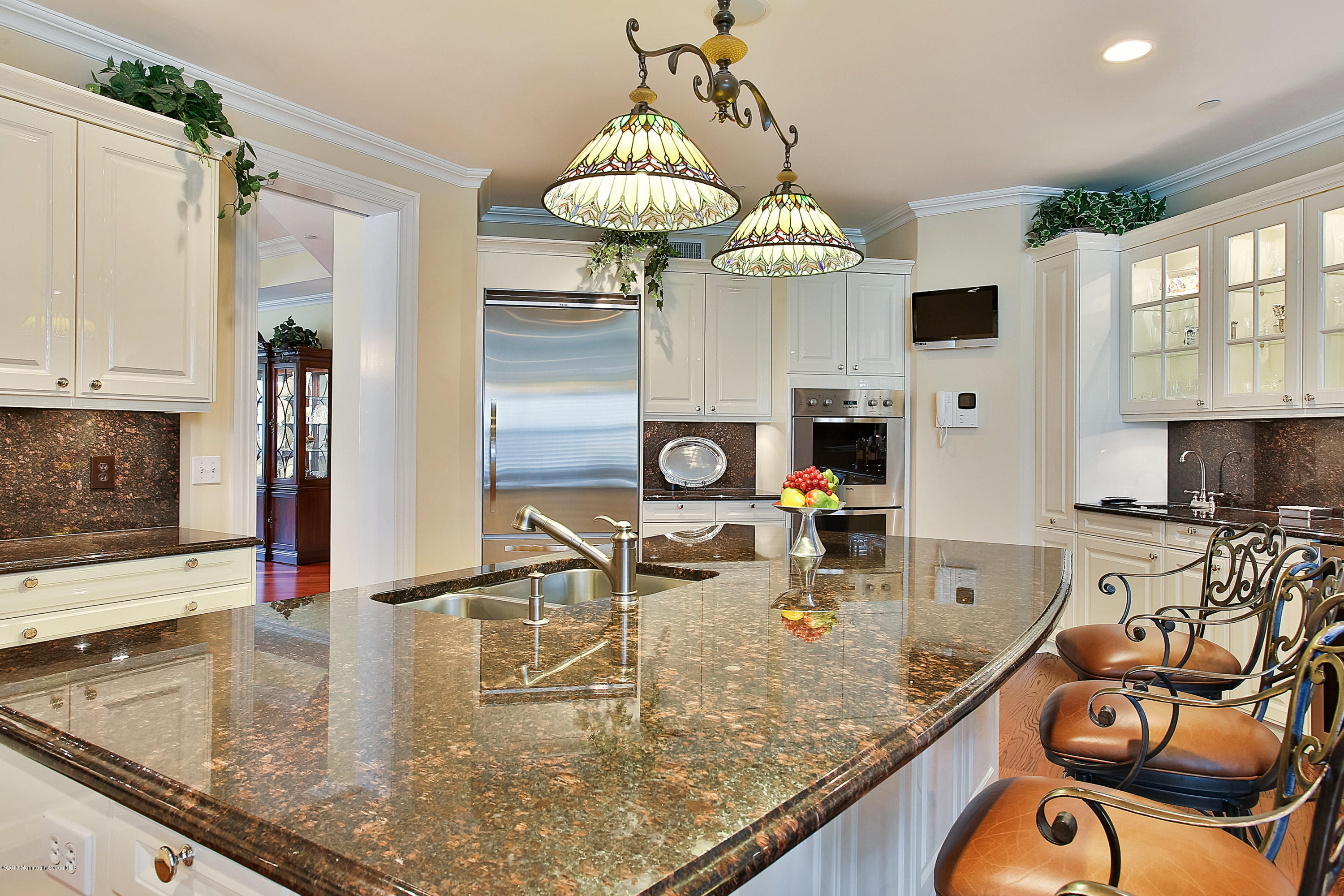 1121 Oval Road Manasquan, NJ 08736 - Photo 16 of 38 Center Island