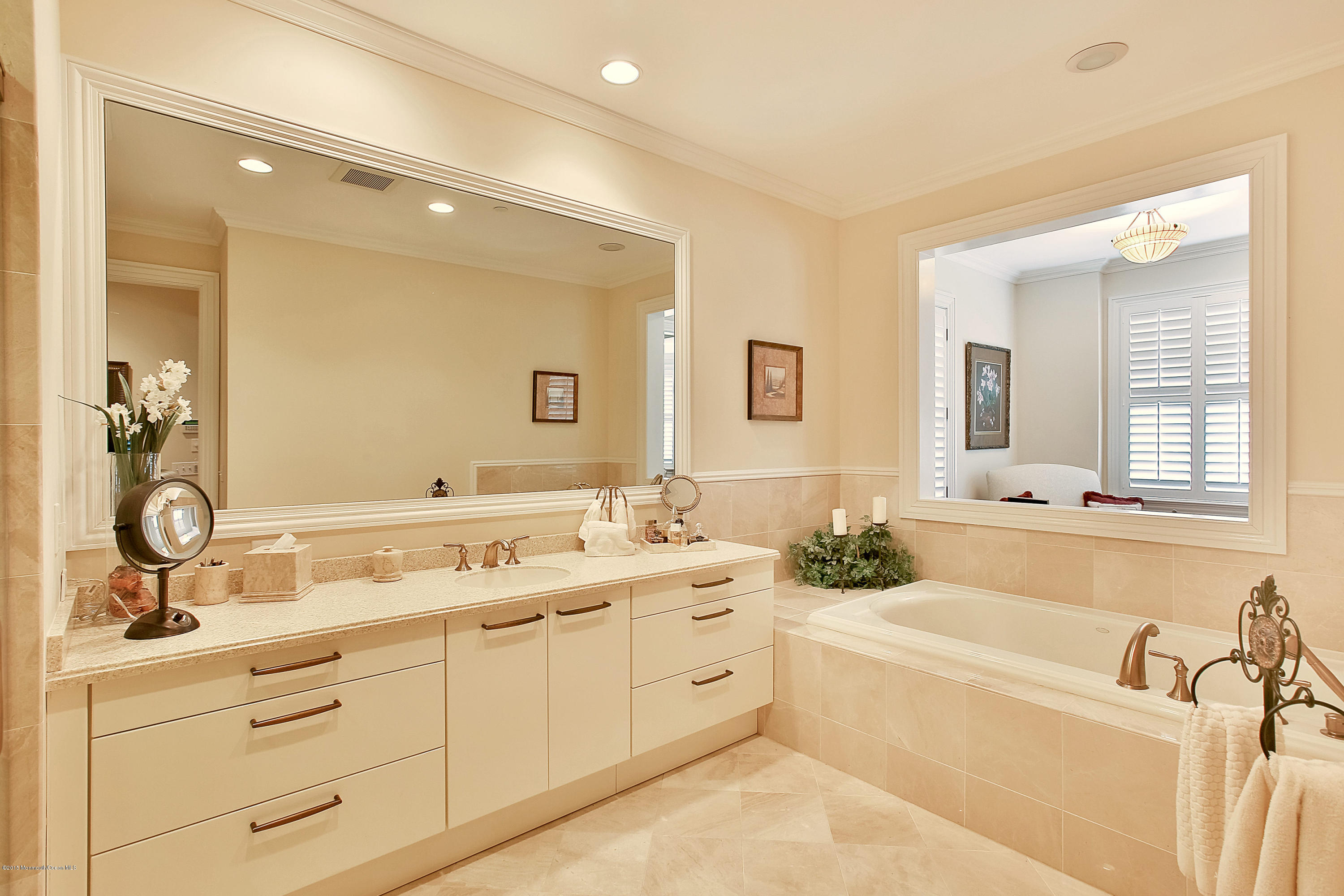 1121 Oval Road Manasquan, NJ 08736 - Photo 26 of 38 Master Double Vanity & Soaking Tub