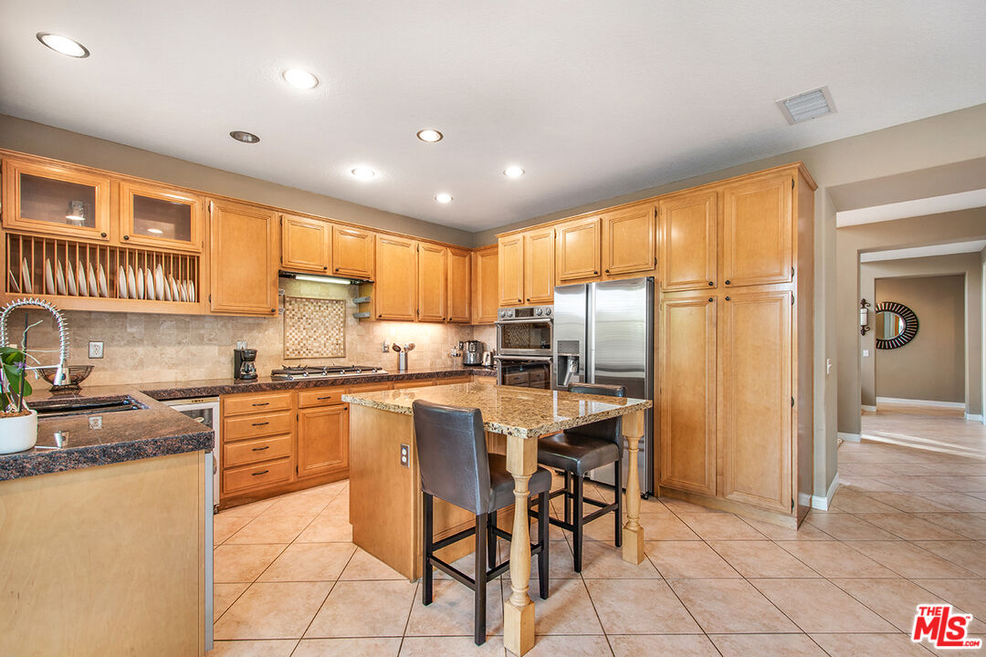 131 Park Hill Road Simi Valley, CA 93065 - Photo 15 of 40 Gallery Image 15