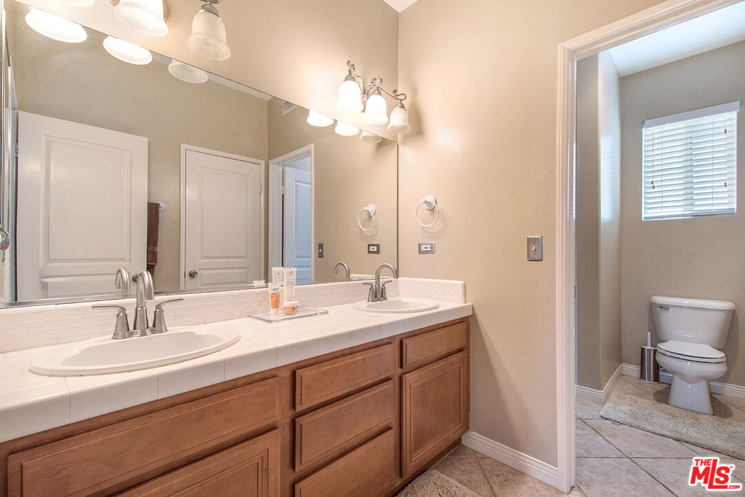 131 Park Hill Road Simi Valley, CA 93065 - Photo 22 of 40 Gallery Image 22