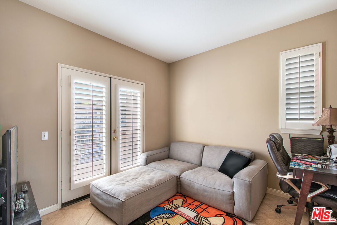 131 Park Hill Road Simi Valley, CA 93065 - Photo 23 of 40 Gallery Image 23