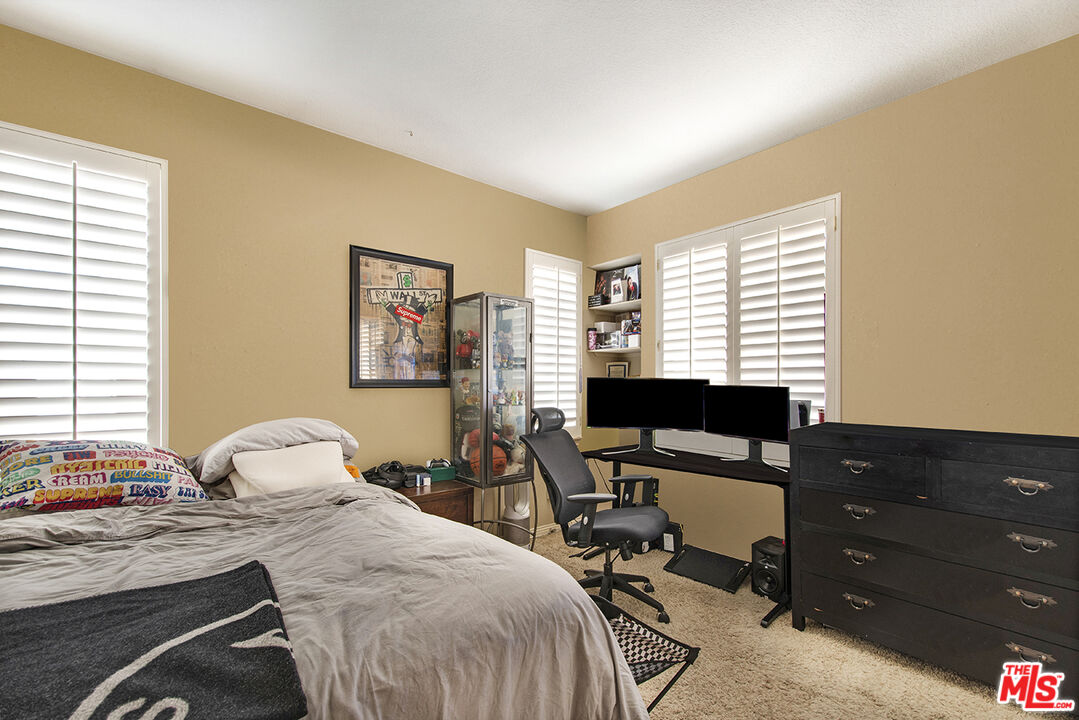 131 Park Hill Road Simi Valley, CA 93065 - Photo 24 of 40 Gallery Image 24