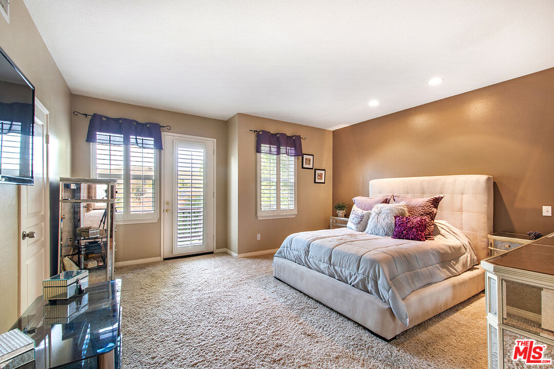 131 Park Hill Road Simi Valley, CA 93065 - Photo 25 of 40 Gallery Image 25