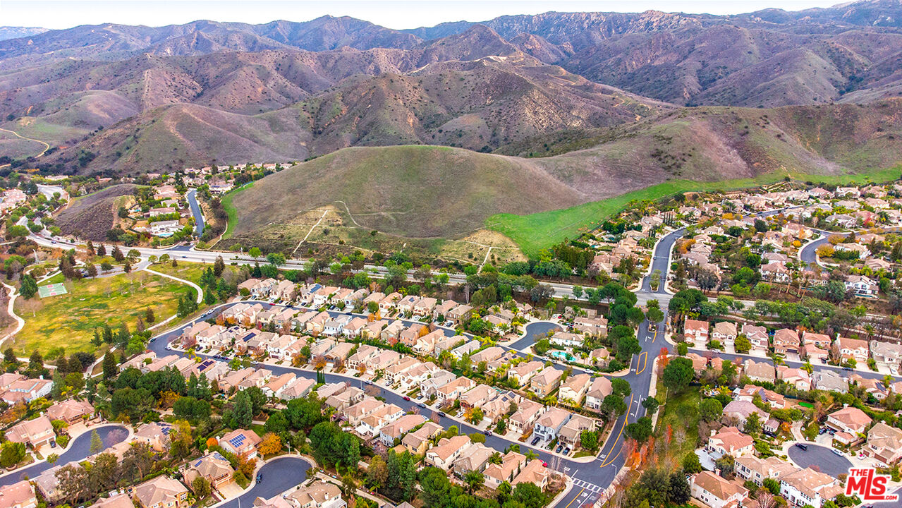 131 Park Hill Road Simi Valley, CA 93065 - Photo 37 of 40 Gallery Image 37