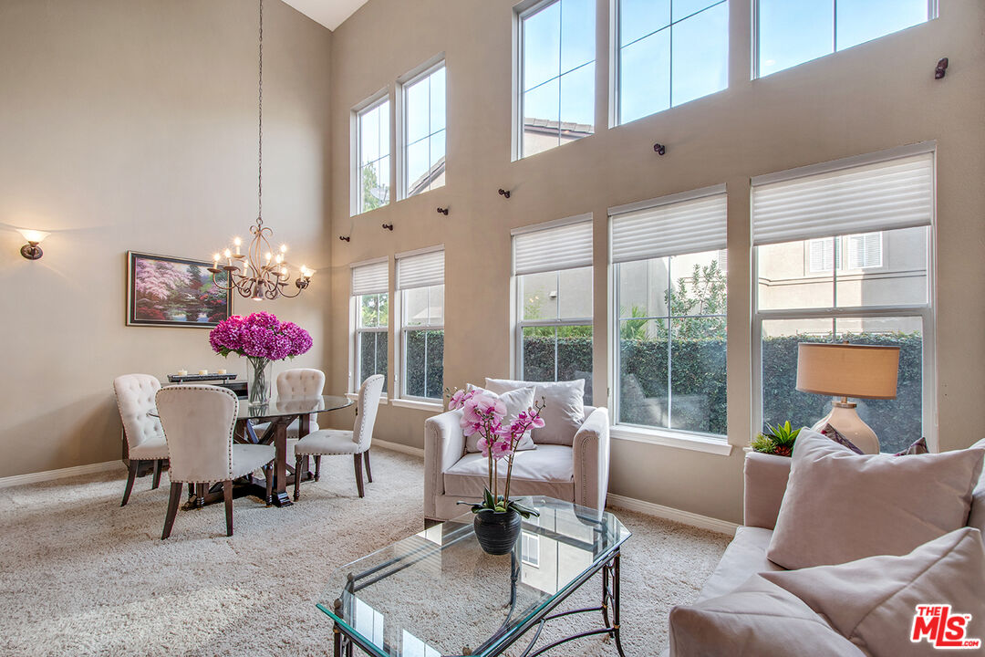 131 Park Hill Road Simi Valley, CA 93065 - Photo 7 of 40 Gallery Image 7