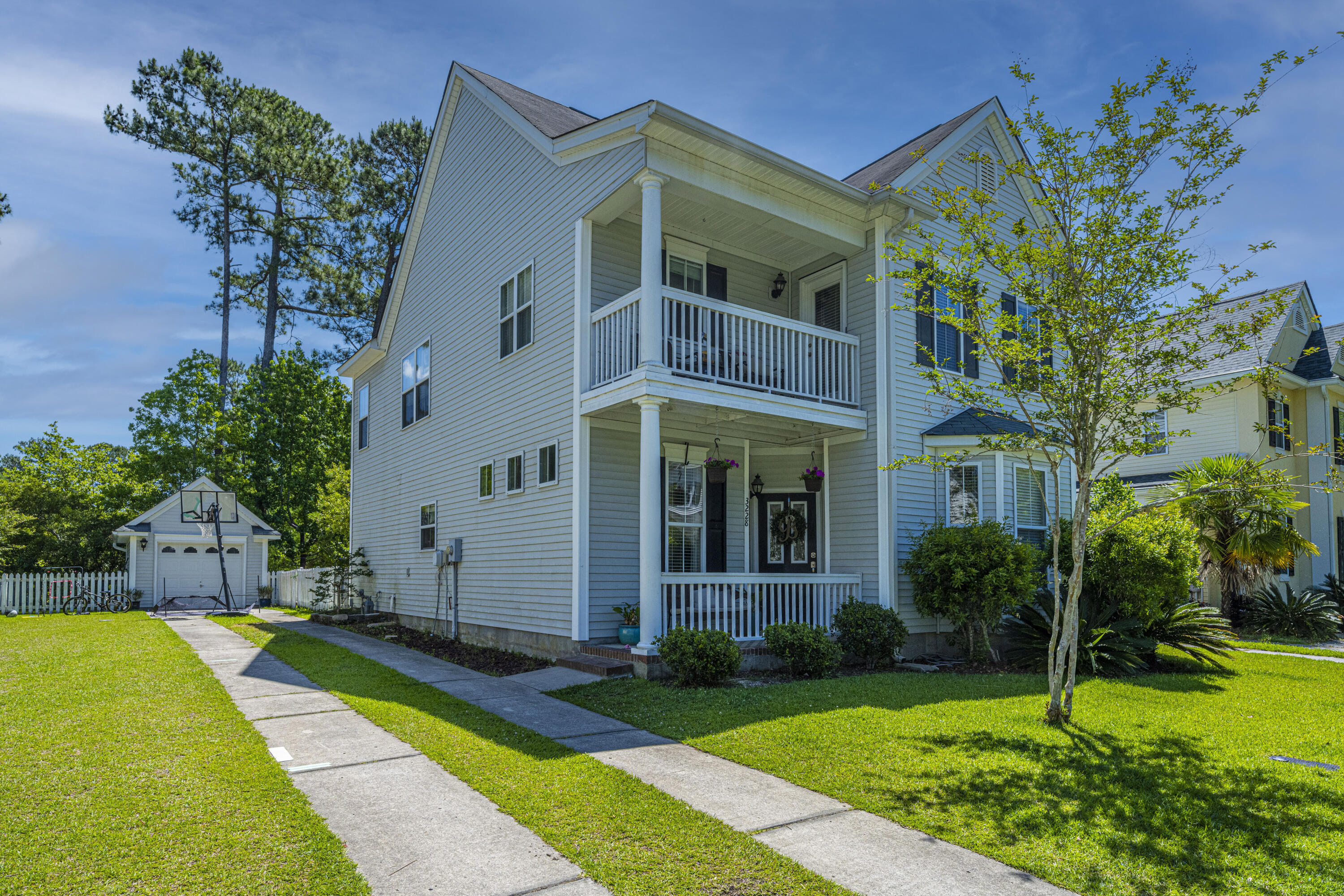 3228 Beaconsfield Road Mount Pleasant, SC 29466 - Photo 1 of 40 DSC_5260