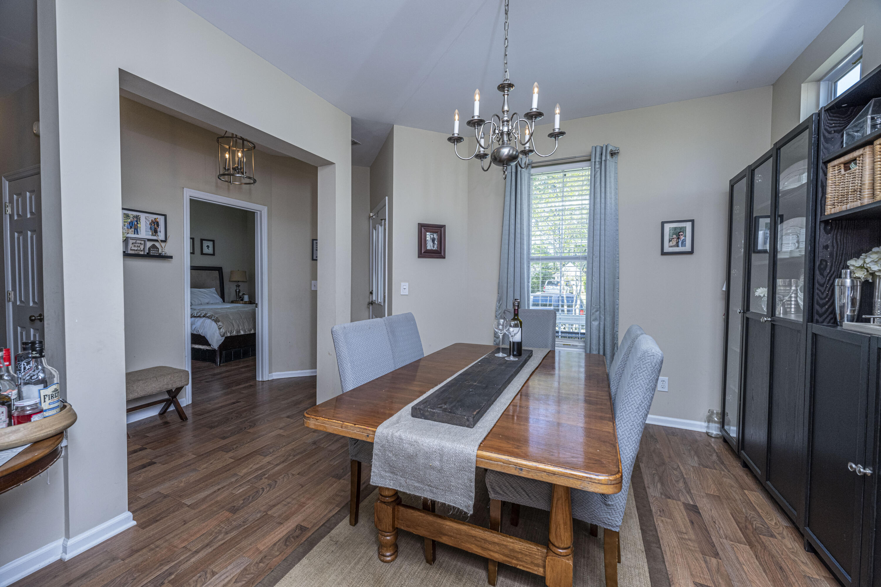3228 Beaconsfield Road Mount Pleasant, SC 29466 - Photo 2 of 40 Dining Room 2