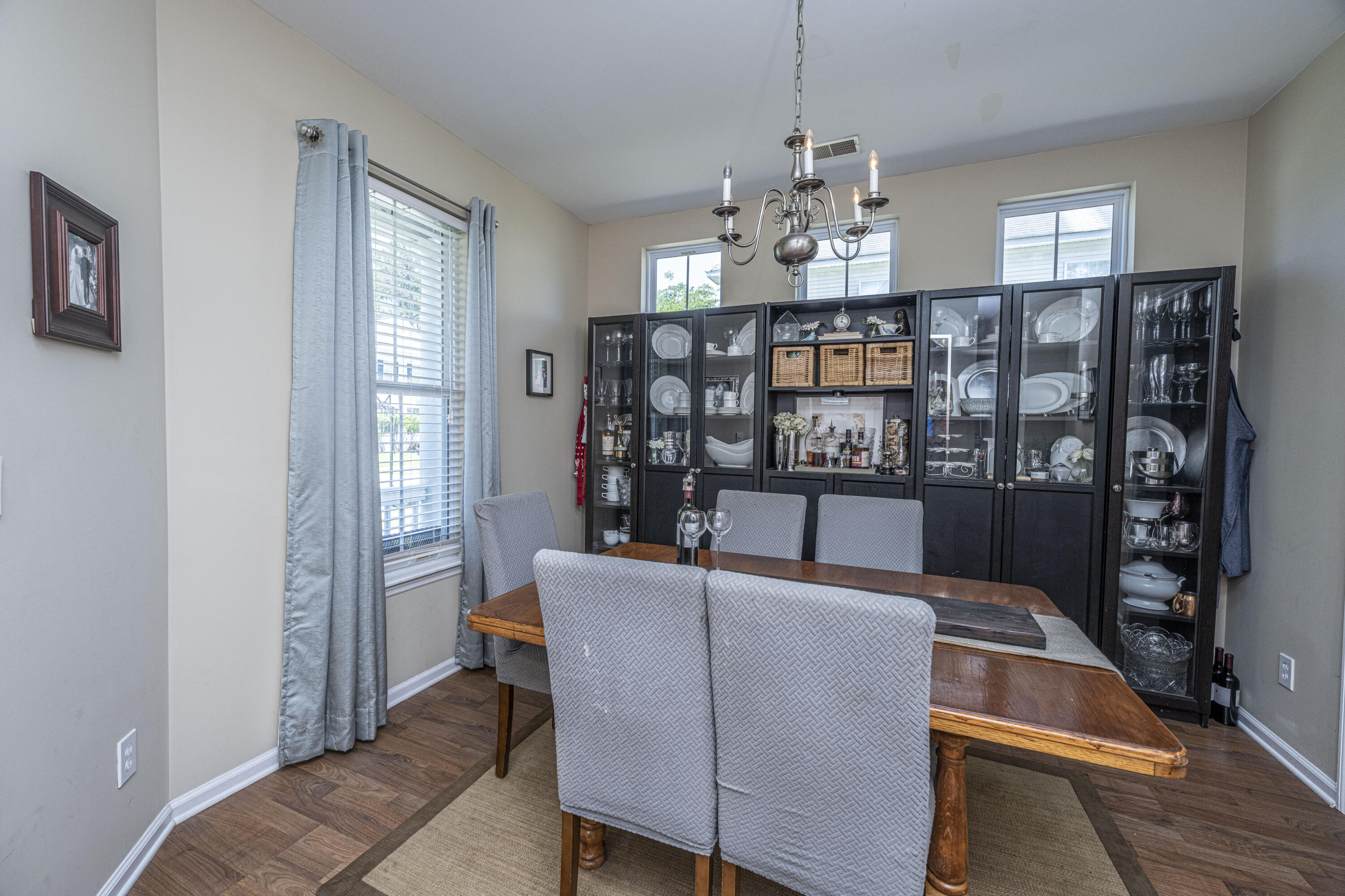 3228 Beaconsfield Road Mount Pleasant, SC 29466 - Photo 3 of 40 Dining Room 1