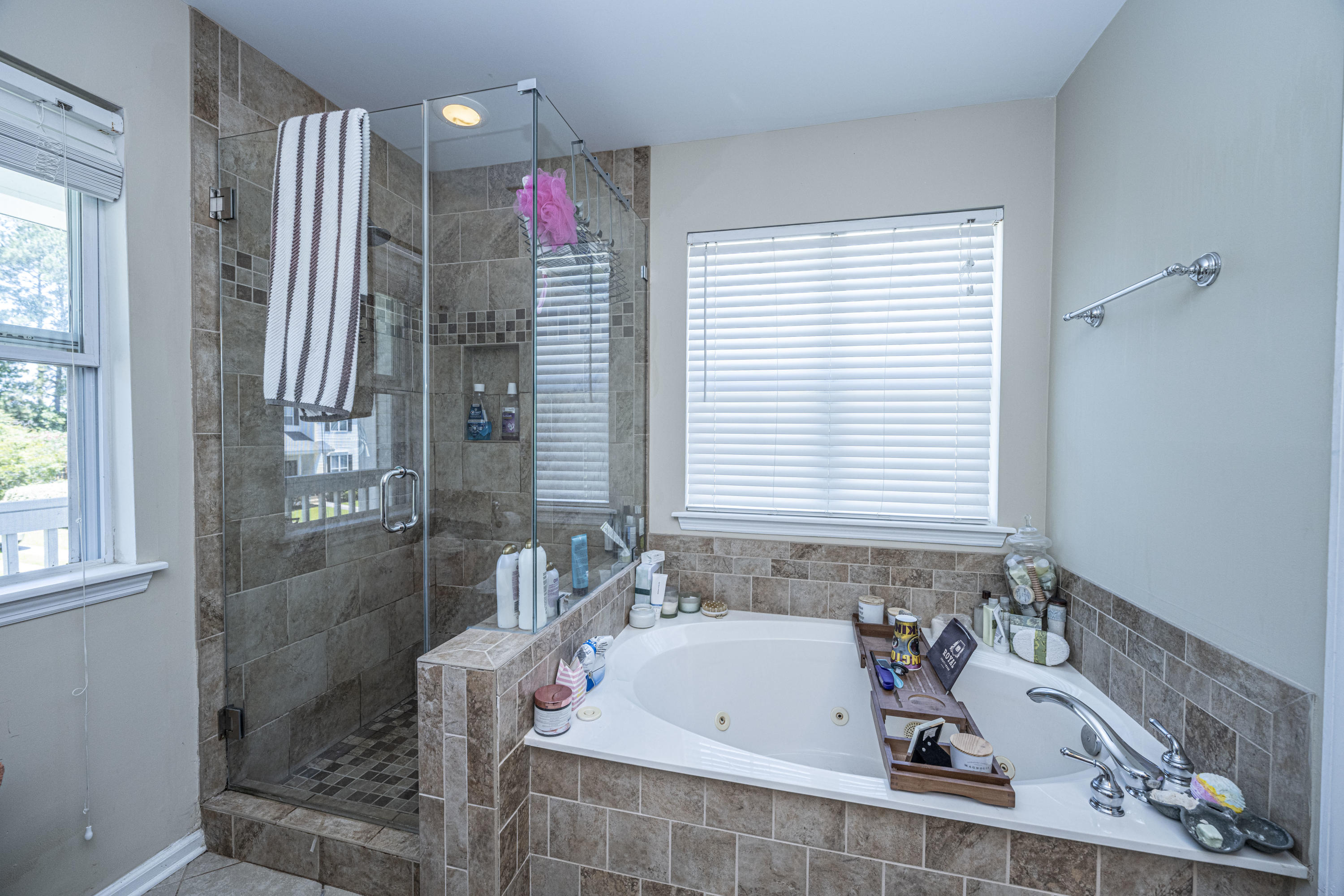 3228 Beaconsfield Road Mount Pleasant, SC 29466 - Photo 22 of 40 Owner's Bath