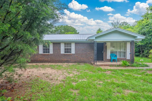 $199,000 | 834 McDonald Street, Crestview, FL 32536