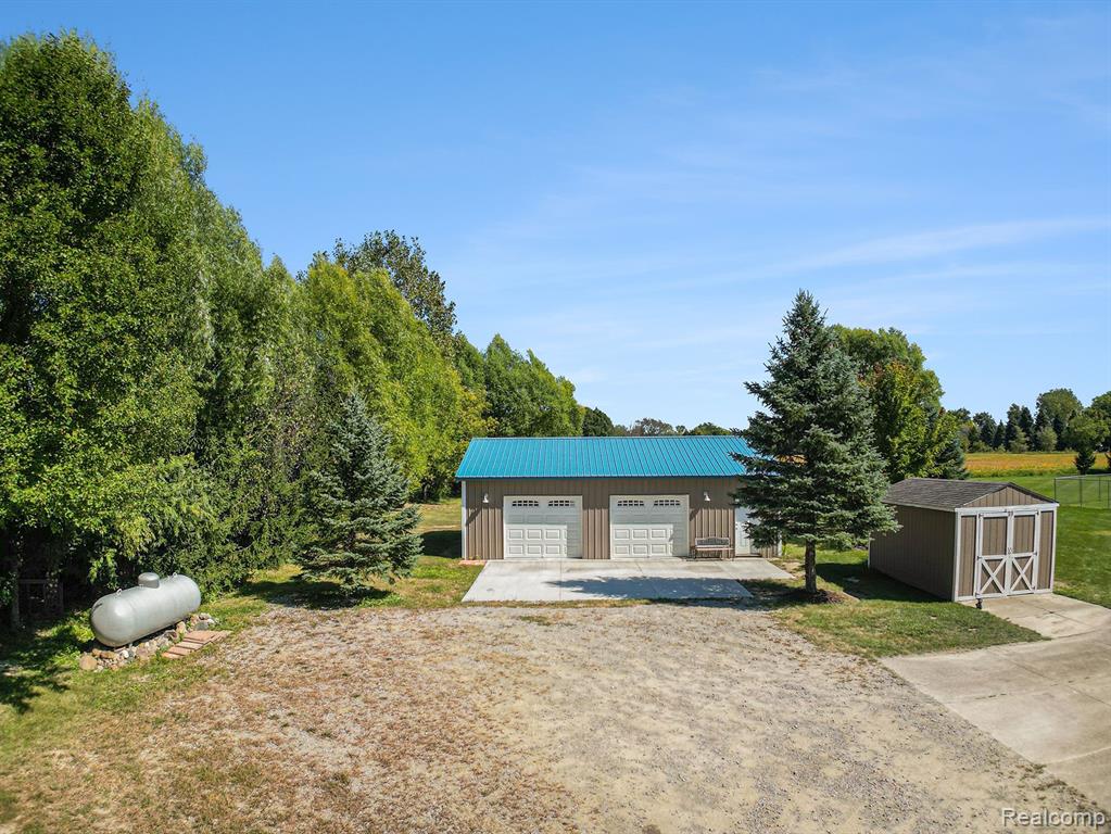 6937 South New Lothrop Road Durand, MI 48429 - Photo 25 of 30