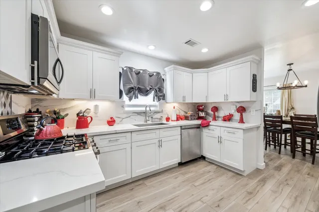 $275,900 | 534 Bull Run Court, Conroe, TX 77302