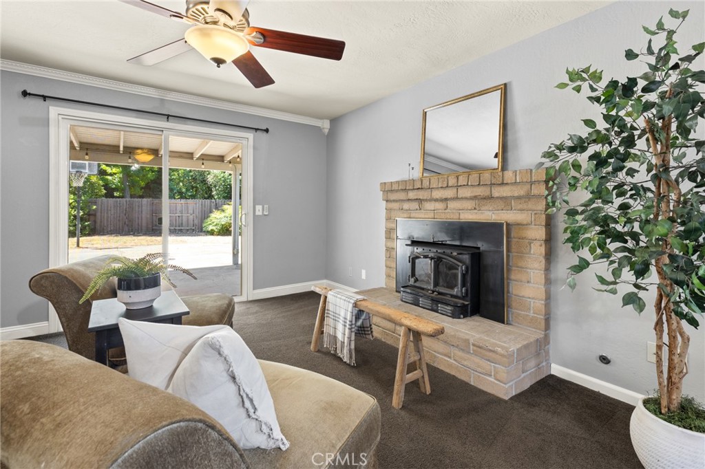 1887 Modoc Drive Chico, CA 95928 - Photo 6 of 33