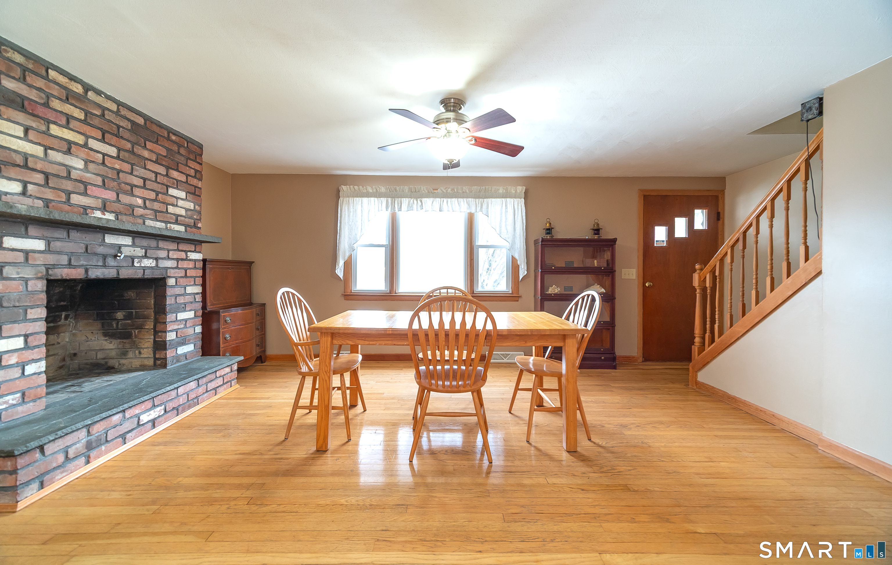 183 Aston Lane Middletown, CT 06457 - Photo 11 of 39