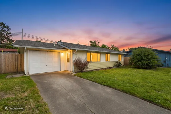 $418,000 | 2220 Wisteria Way, Arcata, CA 95521