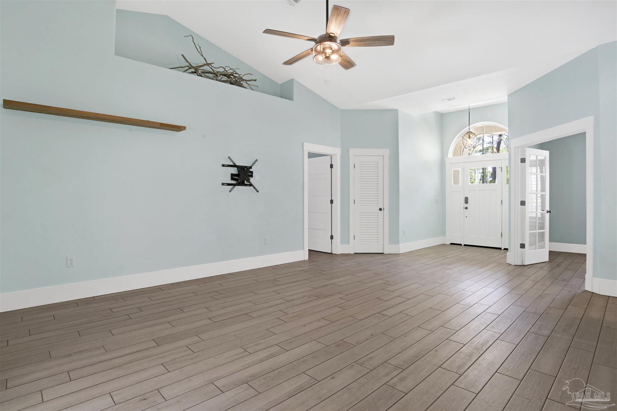 16660 Innerarity Point Road Pensacola, FL 32507 - Photo 13 of 54