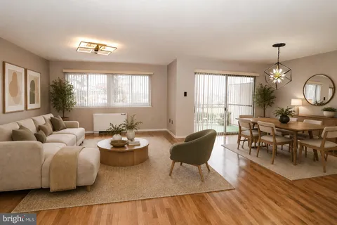 $90,000 | 3737 Clarks Lane, Unit 405, Baltimore, MD 21215