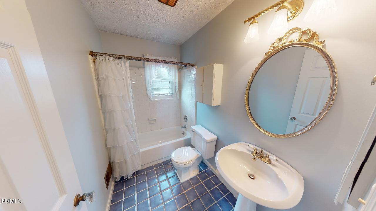 7772 Pleasant Valley Road Florence, KY 41042 - Photo 37 of 49 Gallery Image 37