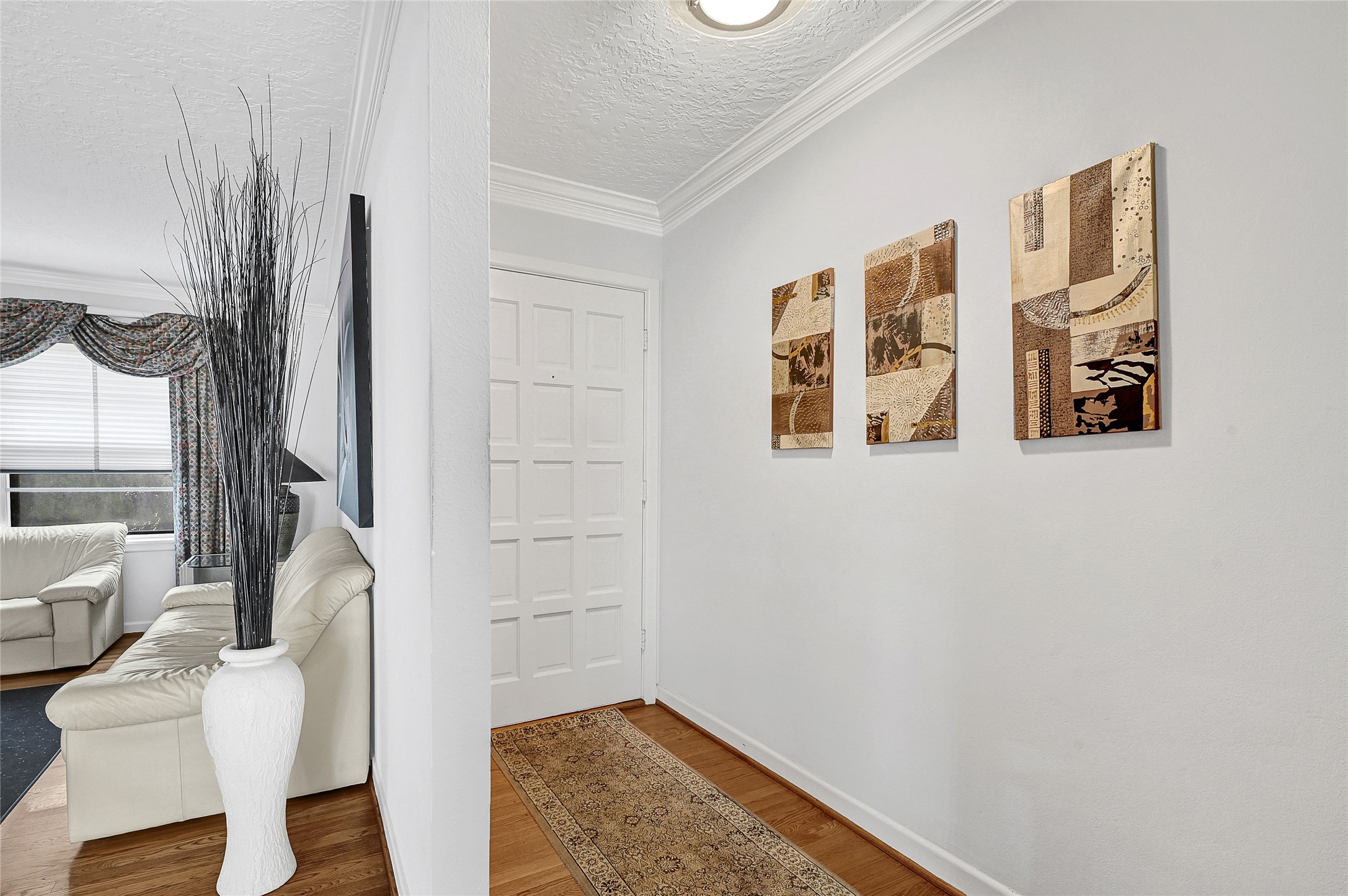4831 Knickerbocker Street Houston, TX 77035 - Photo 8 of 50 a view of livingroom with furniture and front door