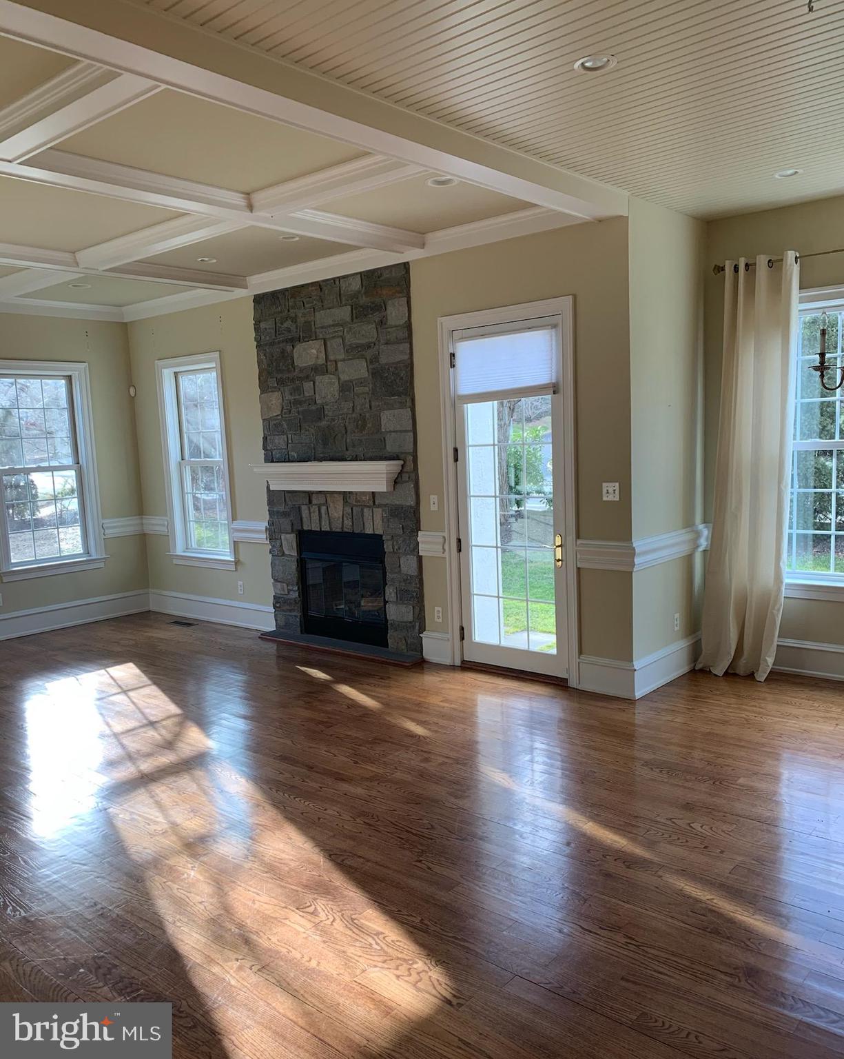 2 Wicklow Court Wayne, PA 19087 - Photo 3 of 9 Family room