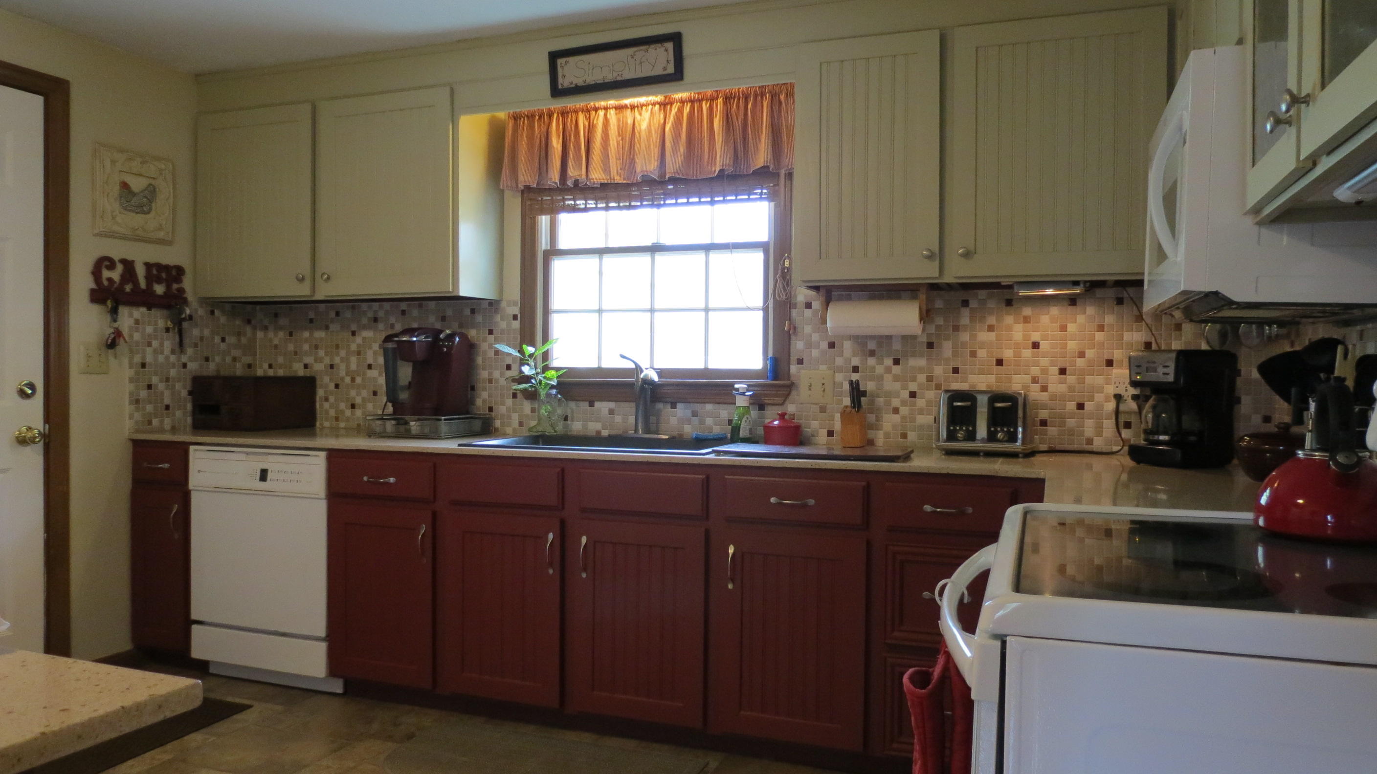 10 Pioneer Road Westbrook, ME 04092 - Photo 8 of 27 IMG_3094