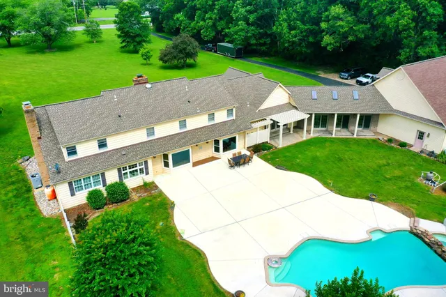 $1,050,000 | 29956 Point Lookout Road, Mechanicsville, MD 20659