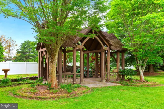 $1,050,000 | 29956 Point Lookout Road, Mechanicsville, MD 20659