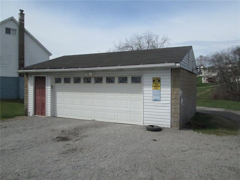 127 Washington Avenue Rural Valley, PA 16249 - Photo 2 of 15