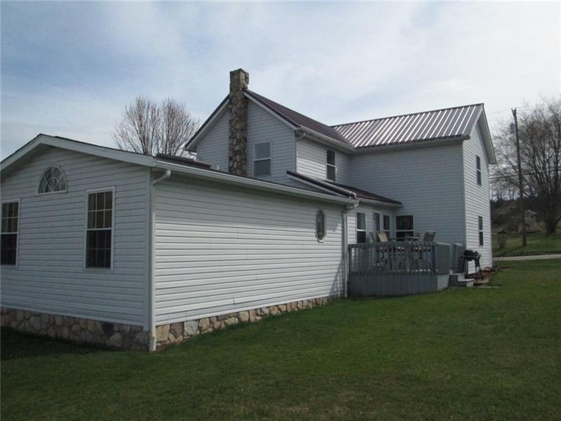 127 Washington Avenue Rural Valley, PA 16249 - Photo 3 of 15