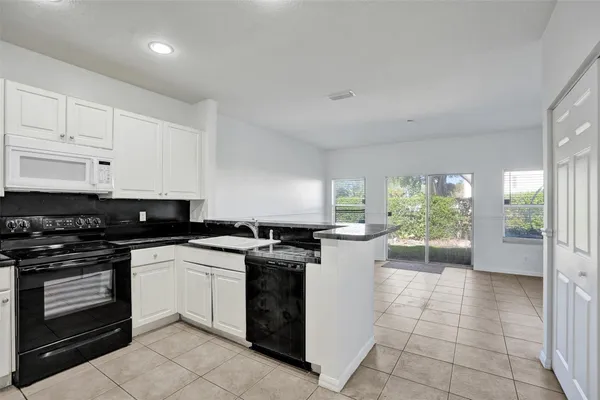 $2,650 | 3313 Northwest 29th Court, Lauderdale Lakes, FL 33311