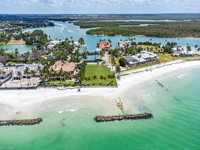 $49,950,000 | 4550 Gordon Drive, Naples, FL 34102