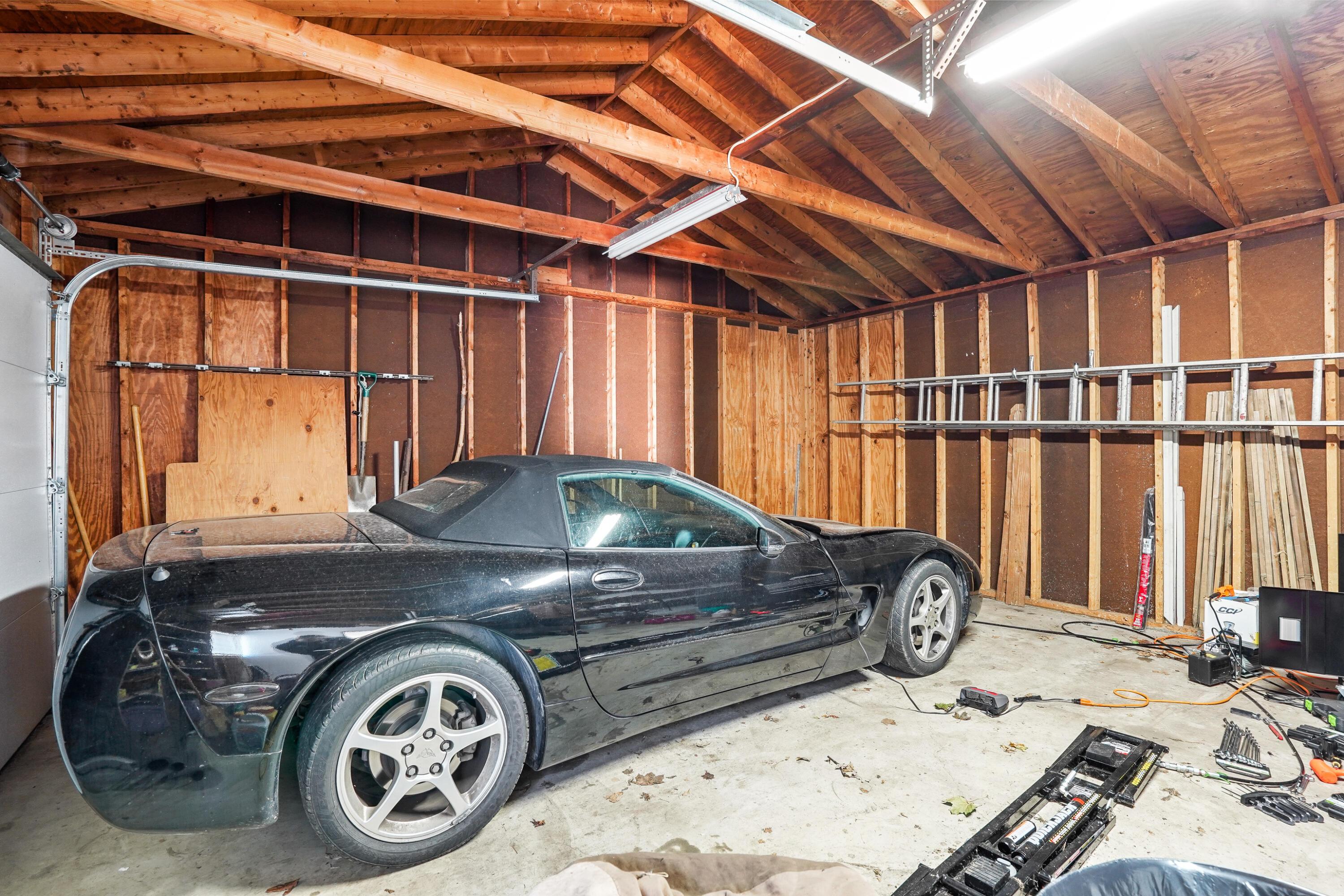 5842 Alkire Road Galloway, OH 43119 - Photo 25 of 32 Detached Garage Bay