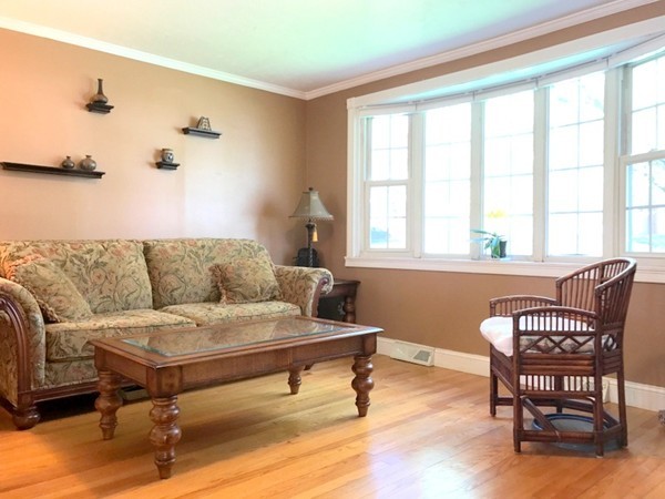 57 Searle Road South Hadley, MA 01075 - Photo 4 of 17 Gallery Image 4
