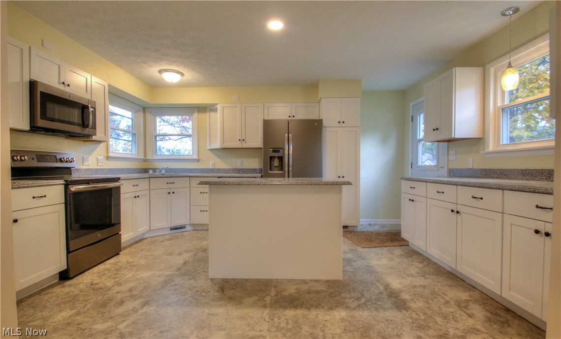 836 Orchard Road Willoughby, OH 44094 - Photo 12 of 35 Gallery Image 12
