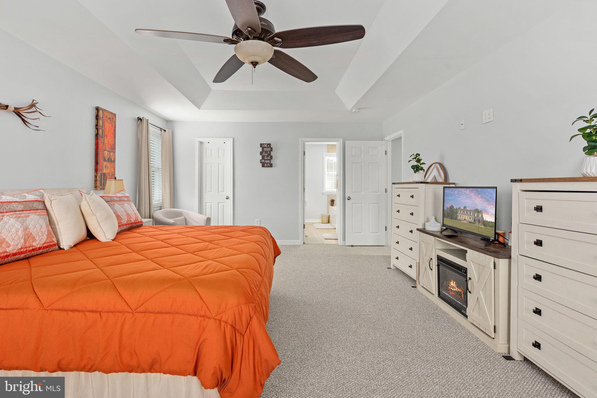 22088 Landora Bridge Road Ruther Glen, VA 22546 - Photo 61 of 122 Bright and inviting master retreat.