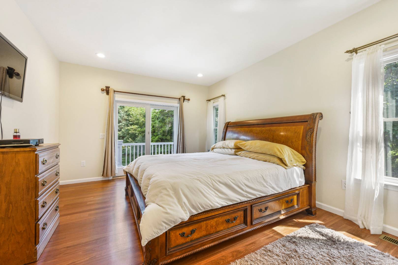 12 Corwin Place Westhampton, NY 11977 - Photo 11 of 24