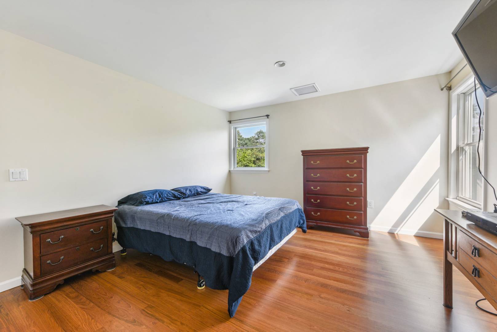 12 Corwin Place Westhampton, NY 11977 - Photo 16 of 24