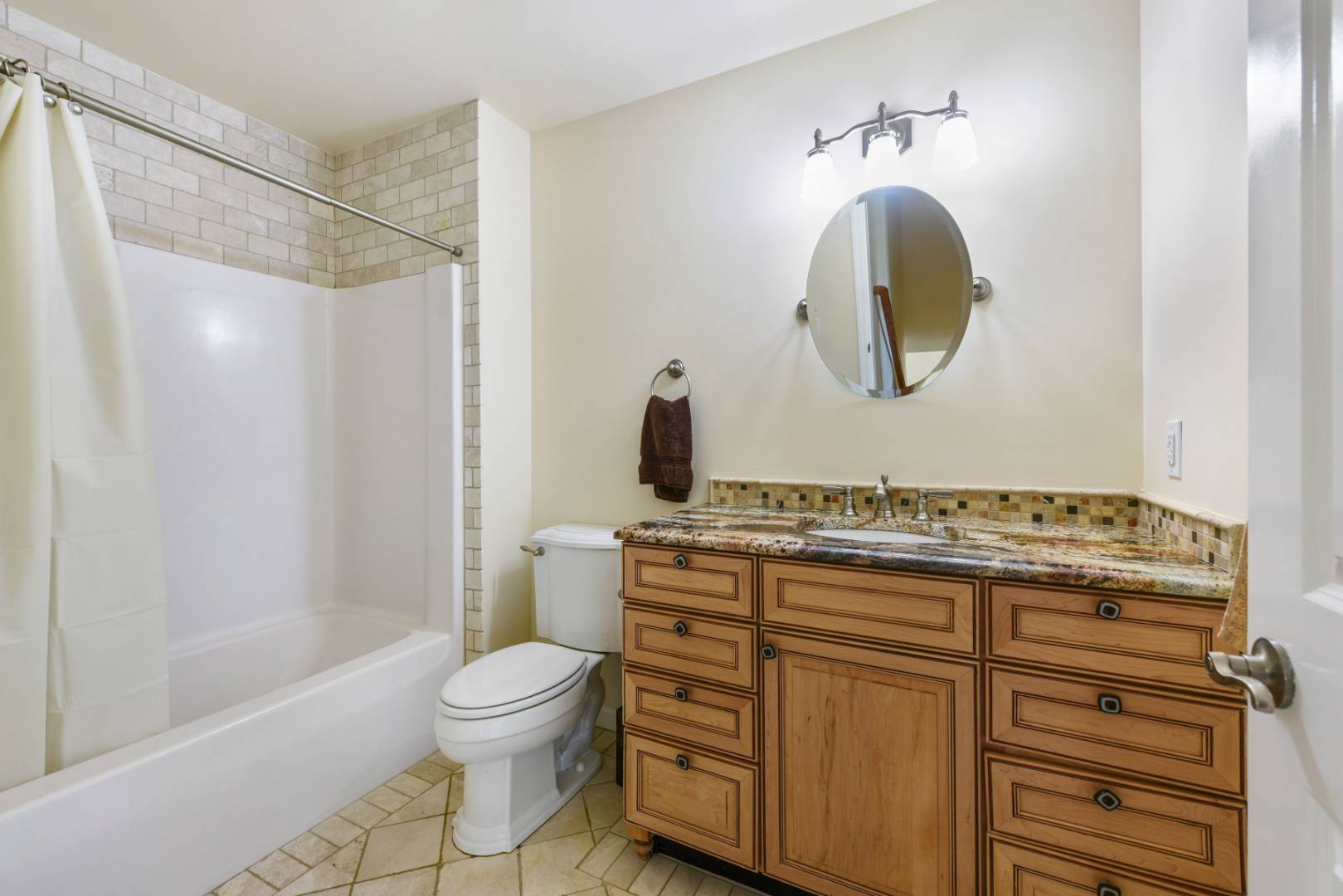 12 Corwin Place Westhampton, NY 11977 - Photo 18 of 24