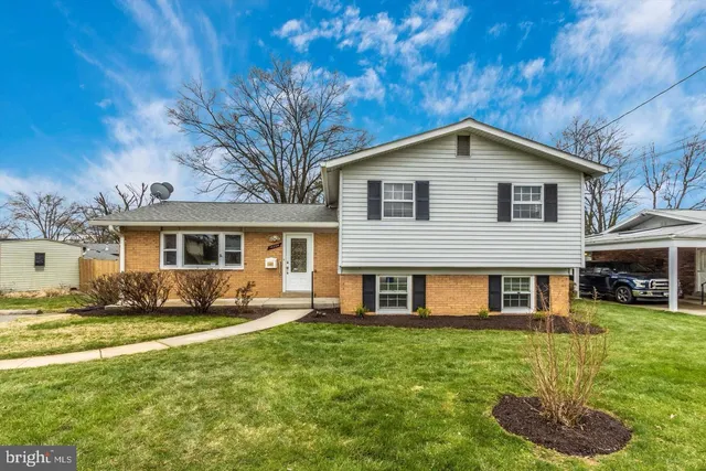 $3,100 | 14204 London Lane, Rockville, MD 20853