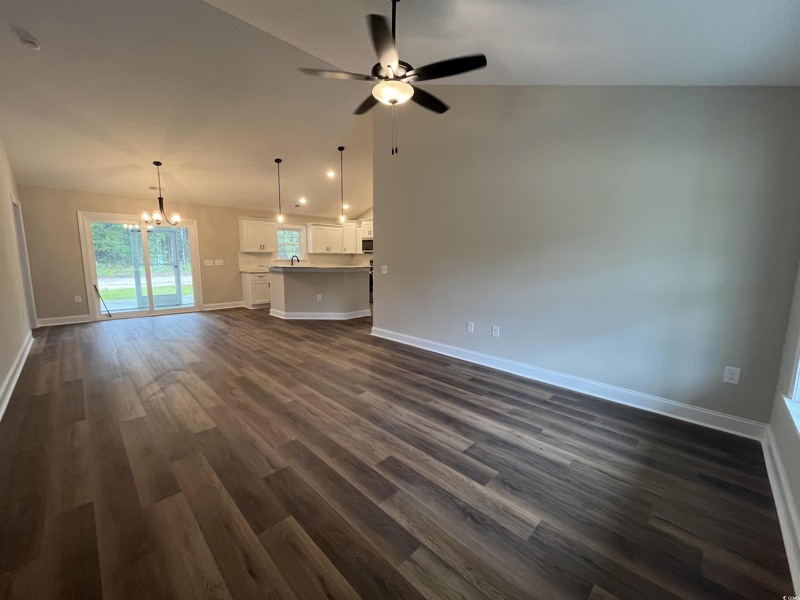 5864 Hampton Road Conway, SC 29527 - Photo 4 of 26 Gallery Image 4