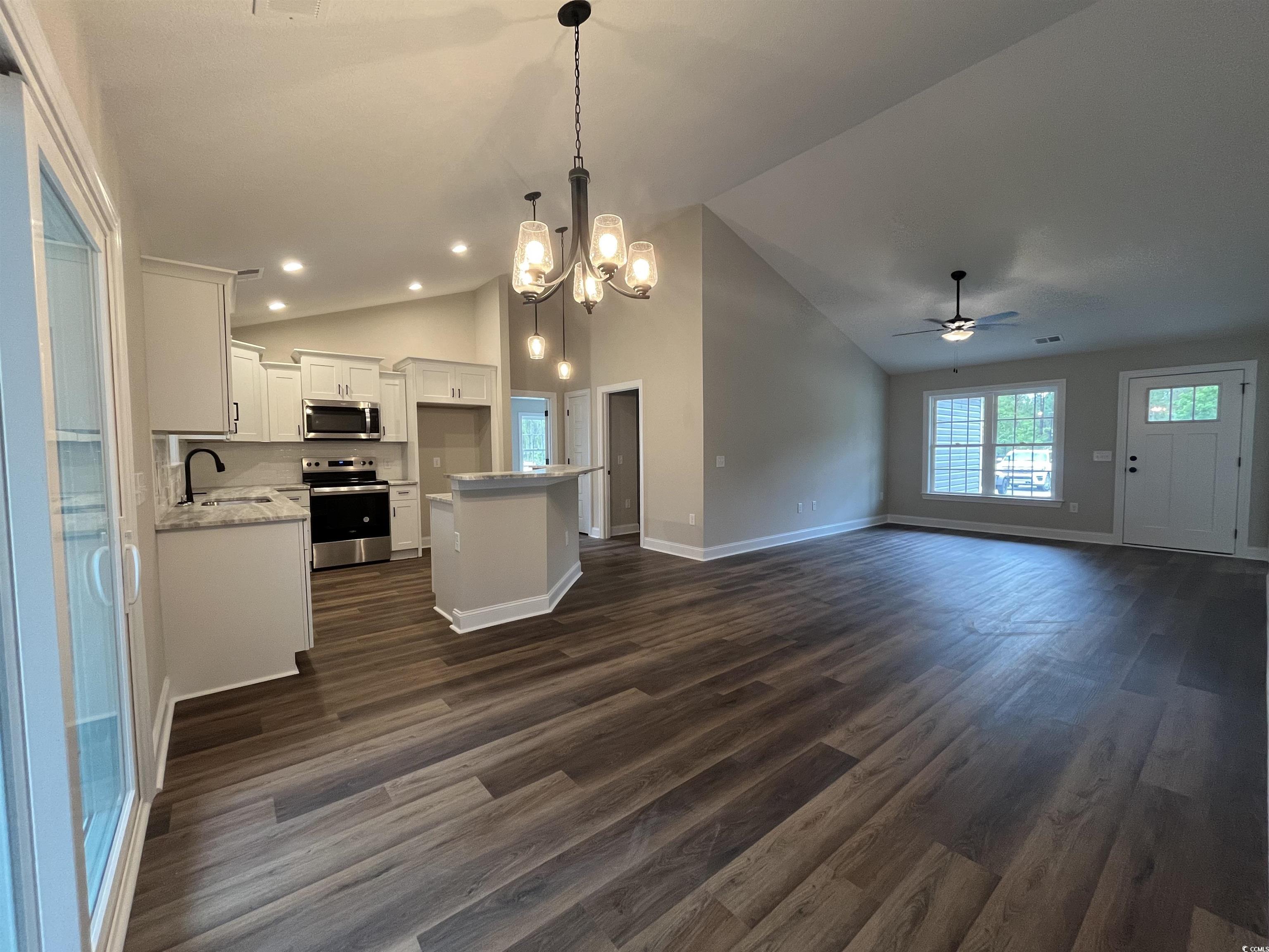 5864 Hampton Road Conway, SC 29527 - Photo 5 of 26 Gallery Image 5