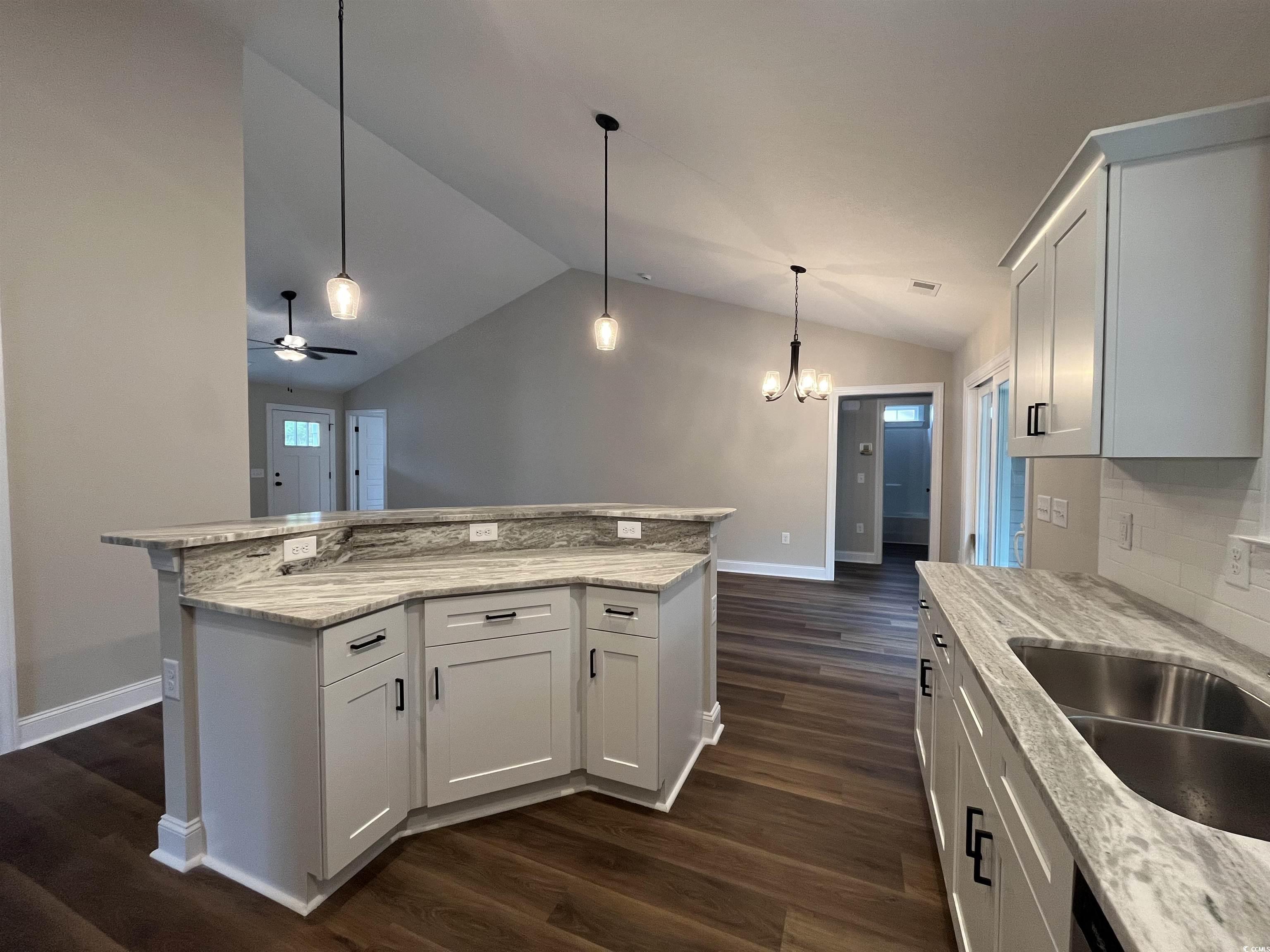 5864 Hampton Road Conway, SC 29527 - Photo 8 of 26 Gallery Image 8