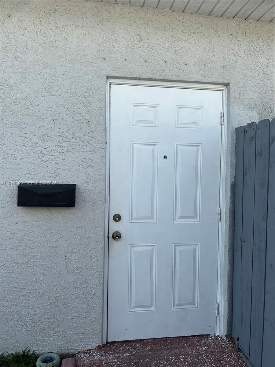 13351 Southwest 258th Terrace Homestead, FL 33032 - Photo 3 of 11