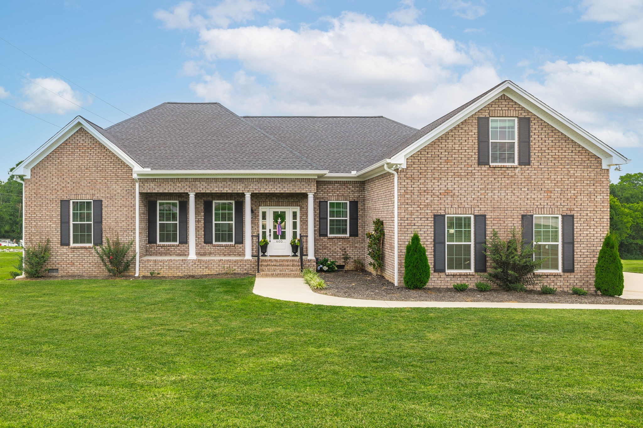 605 Cole's Ferry Road Gallatin, TN 37066 - Photo 1 of 75 Gallery Image 1