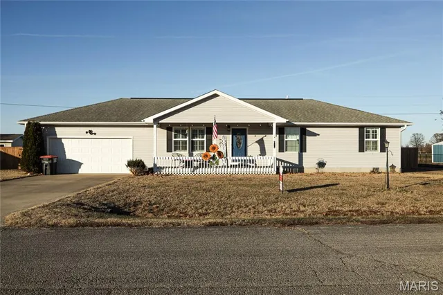 $239,000 | 105 Tupelo Street, Advance, MO 63730