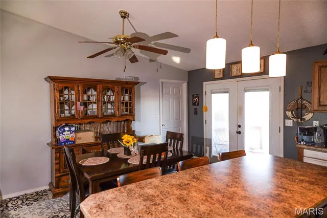 $239,000 | 105 Tupelo Street, Advance, MO 63730