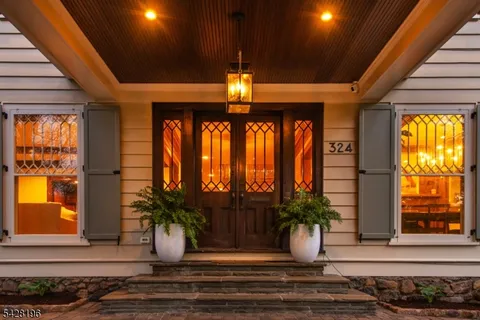 $2,495,000 | 324 Morris Avenue, Mountain Lakes, NJ 07046