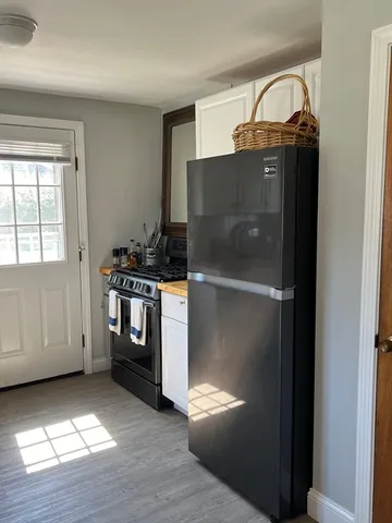 $3,300 | 65 Brockton Avenue, Scituate, MA 02066